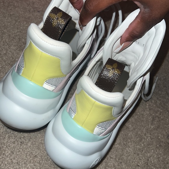 Louis Vuitton Archlight Sneaker - Picture 5 of 7